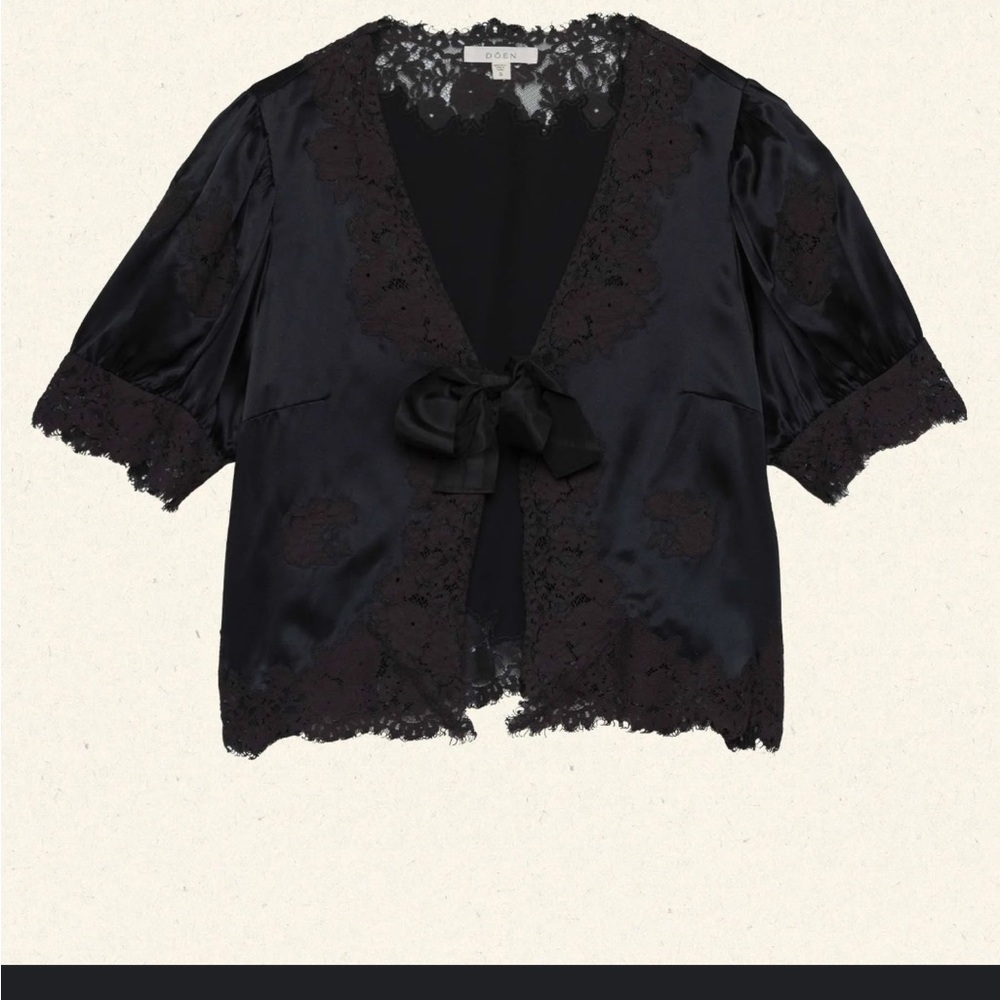 Doen Idella Silk Top Black Lace Trim Blouse